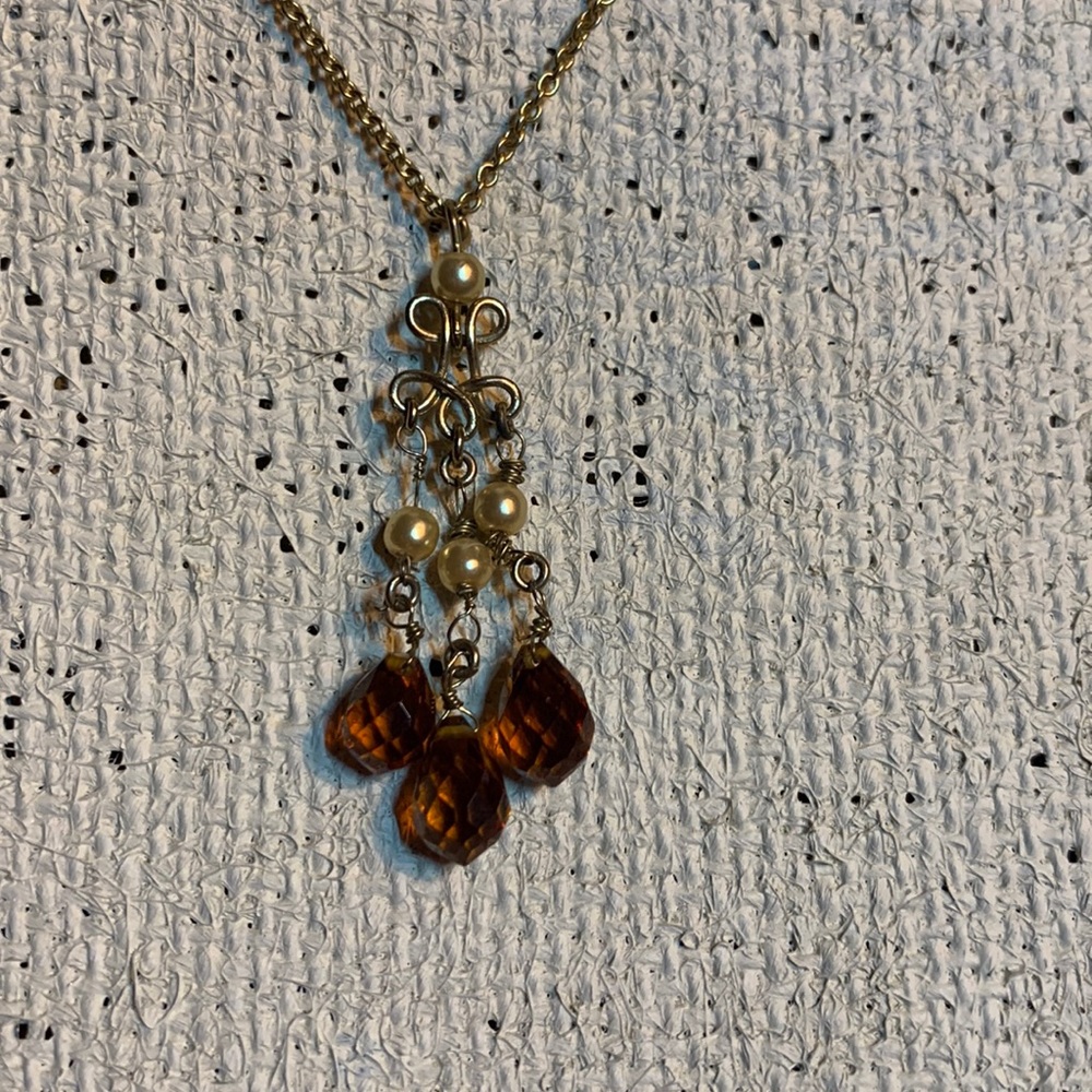 VTG Avon Faceted Faux Amber Dangle Drop Bead Necklace Gold Tone 16” Plus 3”  EXT